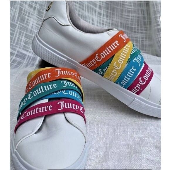 Juicy Couture Carrie Sneaker - Picture 1 of 6